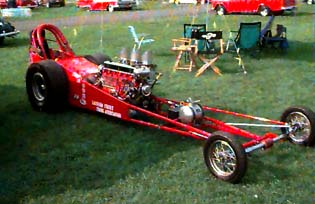 <dragster dragger drag strip >