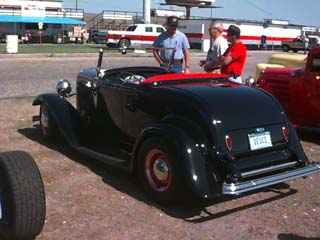 <1932 ford roadsters>