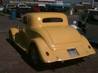 <1934 Ford coupe>