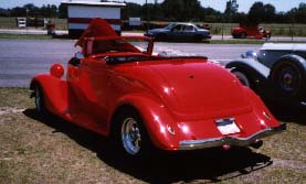 <1934 Ford cabriolet roadster>