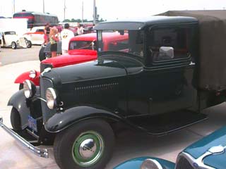 <1932 AAA stake truck>