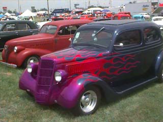 1935 Ford flamed street rod>
