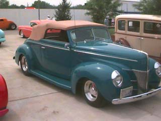 <1940 ford convertible stock>