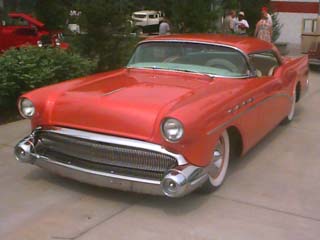 <1957 Buick choopped top custom car>>