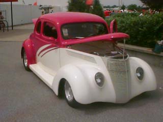 <1937 Ford Coupescallops>